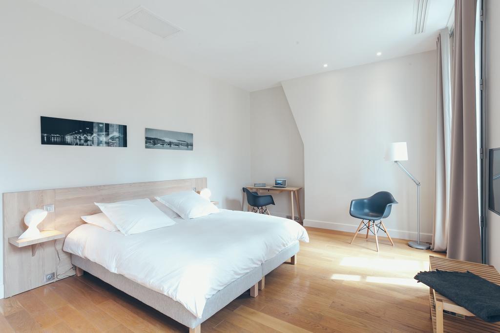Appartement T4 Cours De L'Intendance ボルドー エクステリア 写真